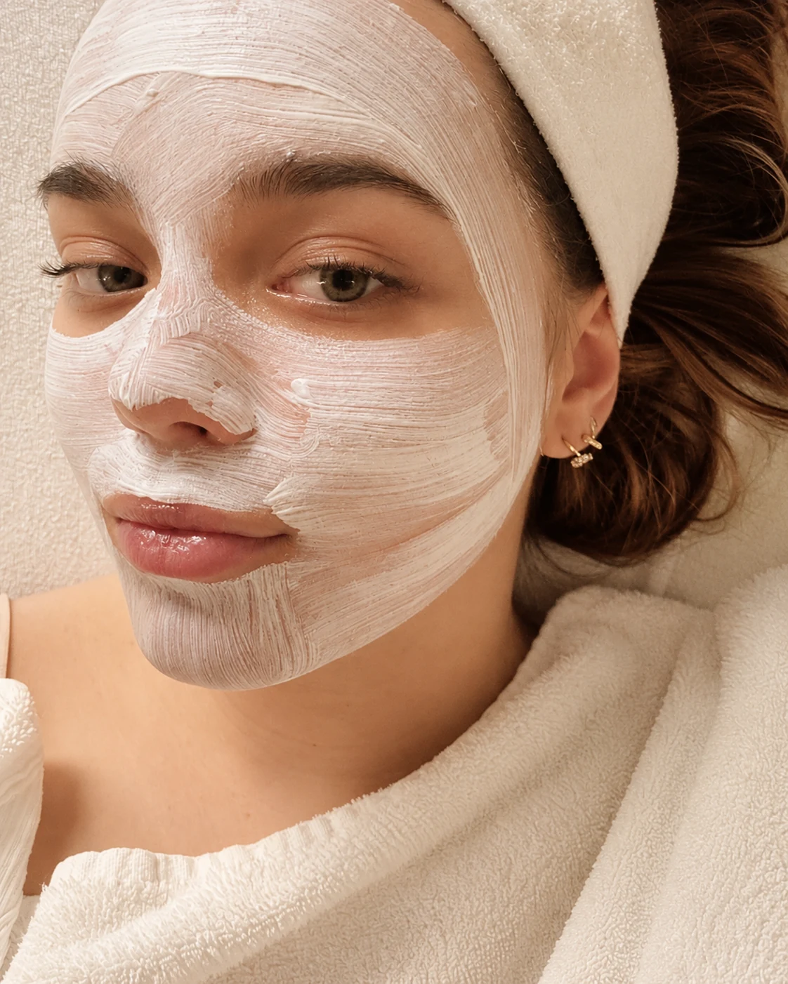 Gelaatsverzorging met verzorgend masker